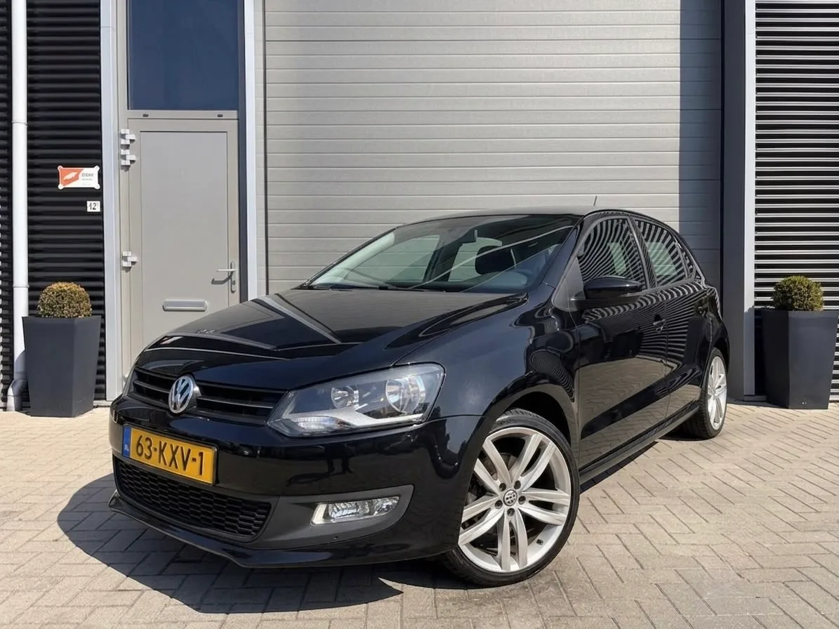 Volkswagen Polo (2010) — foto 1