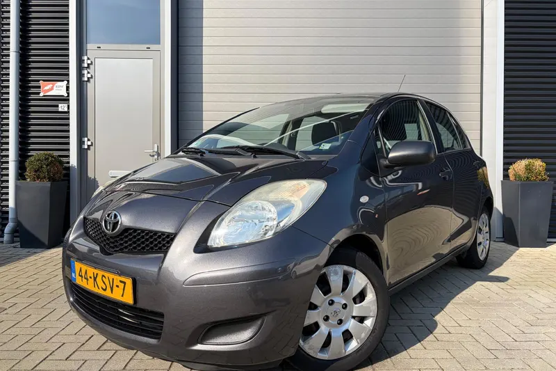 Toyota Yaris (2010)