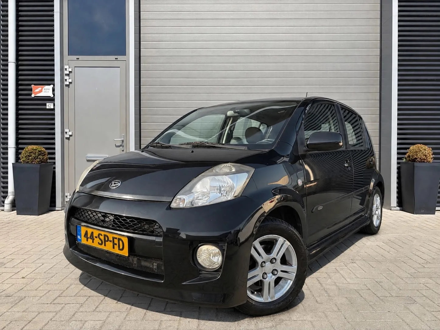 Daihatsu Sirion (2006) — foto 1