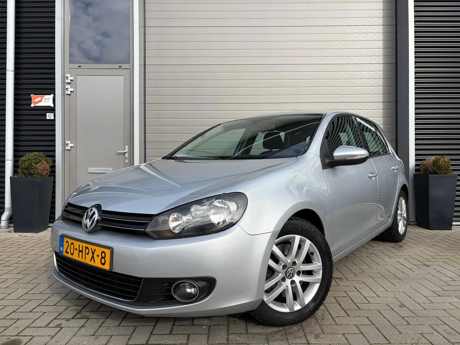 Volkswagen Golf (2009) — foto 1