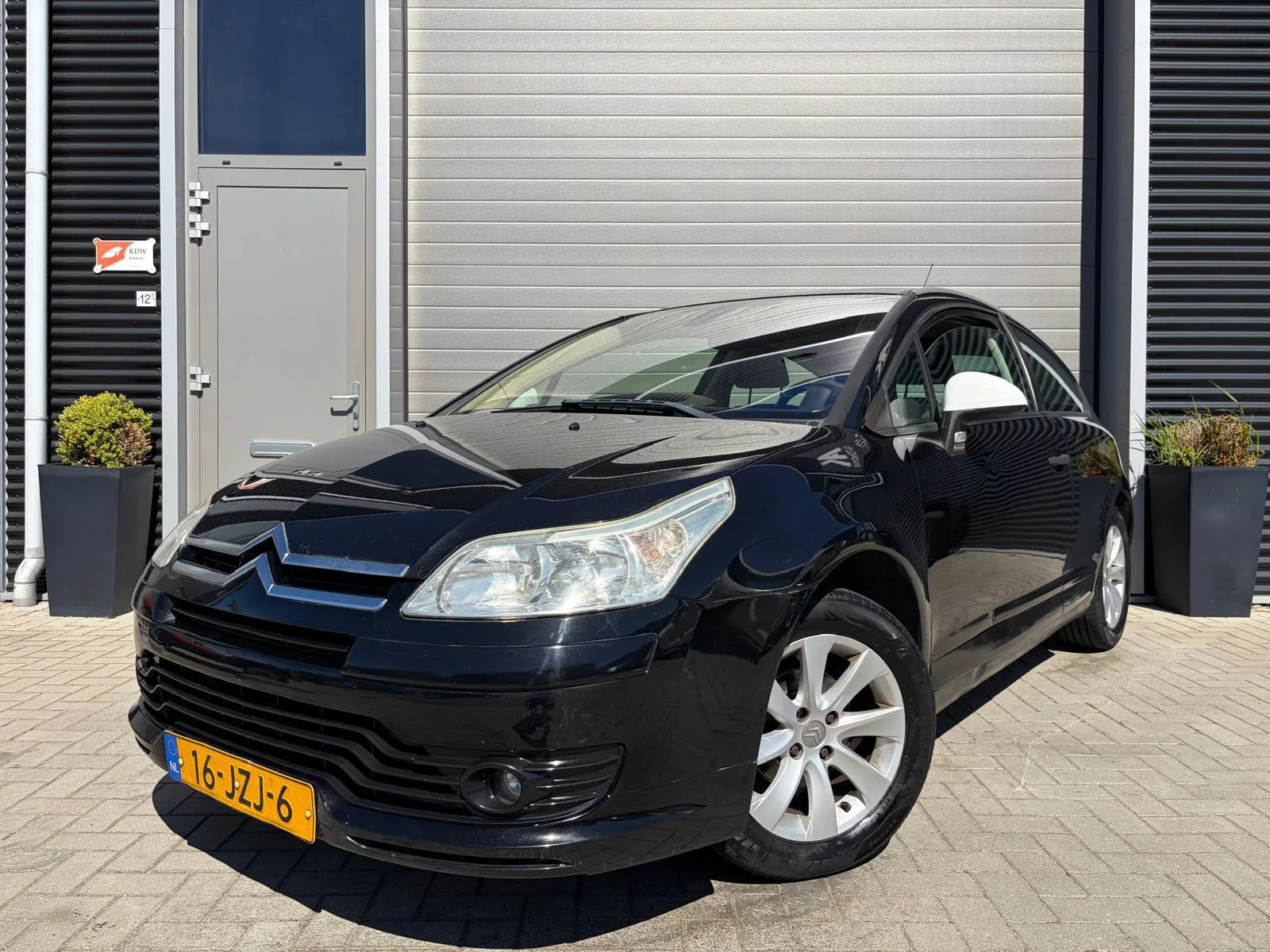 Citroën C4 (2009) — foto 1