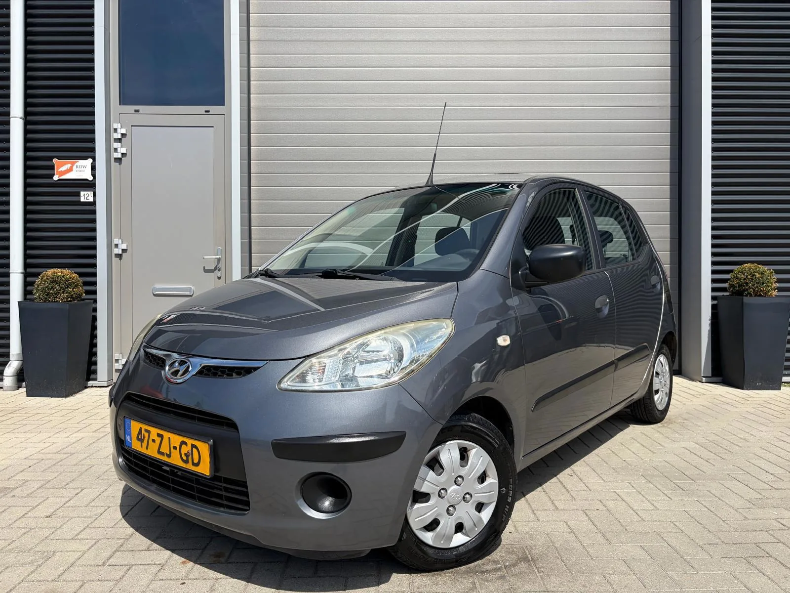 Hyundai i10 (2008) — foto 1