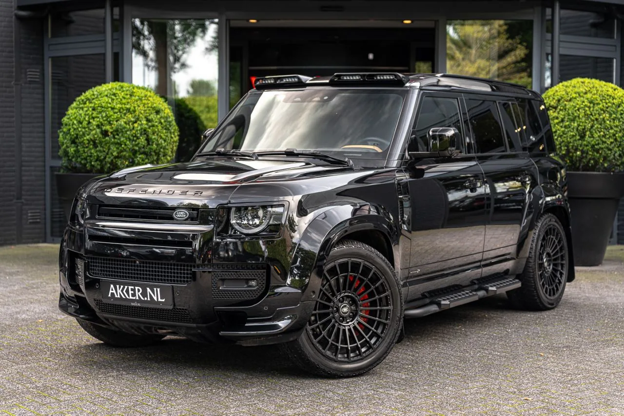 Land Rover Defender (2024) — foto 1
