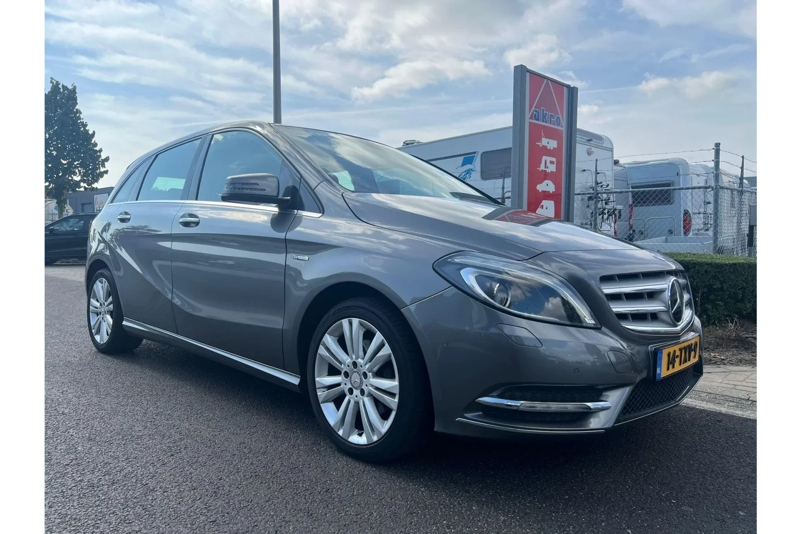 Mercedes-Benz B-Klasse (2012) — foto 1