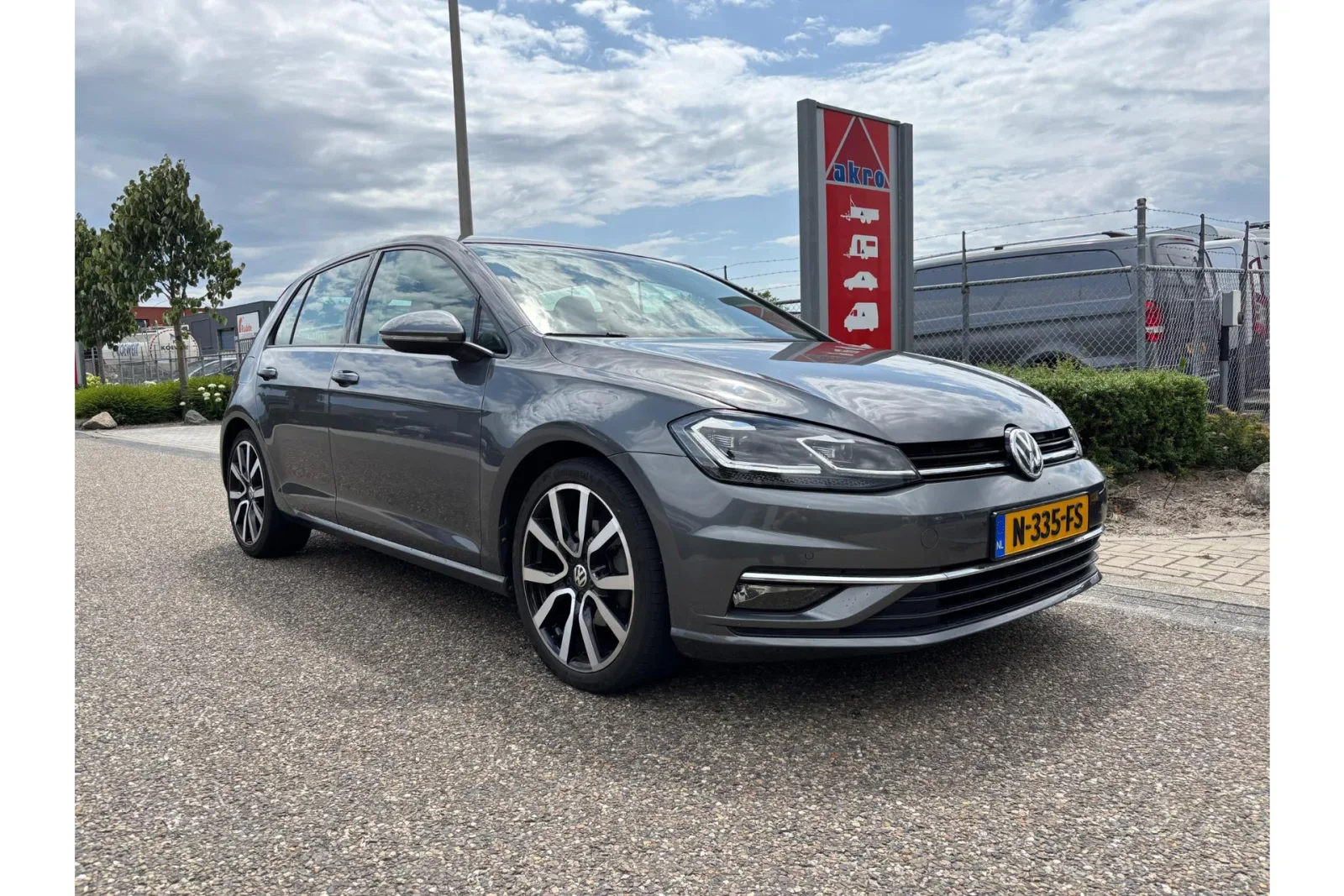 Volkswagen Golf (2017) — foto 1