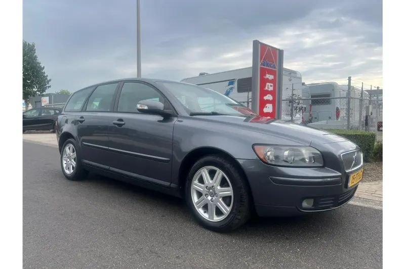 Volvo V50 (2007)