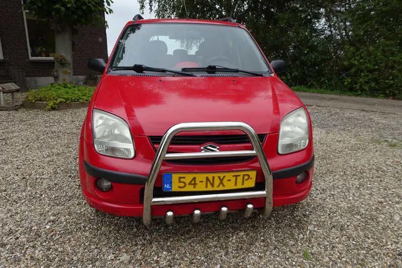 Suzuki Ignis (2004)
