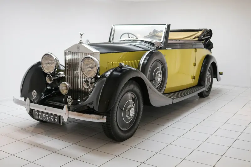 Rolls-Royce 25/30 (1937)