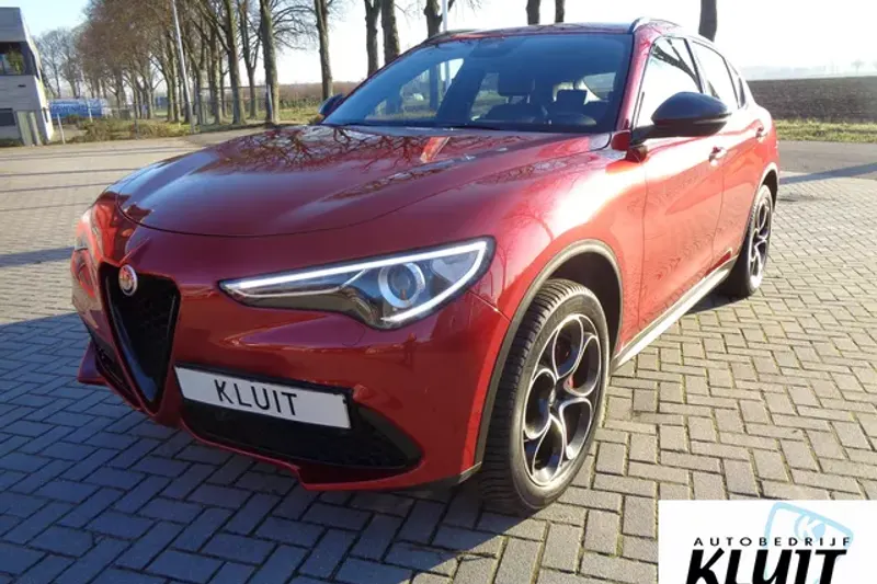 Alfa Romeo Stelvio (2019)