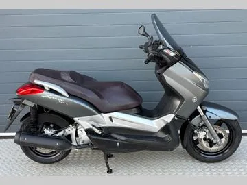 Yamaha X-MAX 250 (2009) — foto 1
