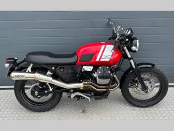 Moto Guzzi V7 Stone (2016) — foto 1