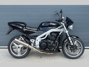 Triumph Speed Triple (2005) — foto 1
