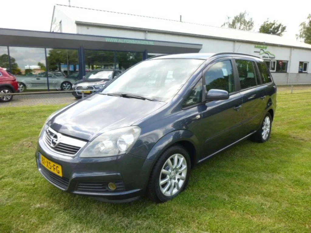 Opel Zafira (2007) — foto 1