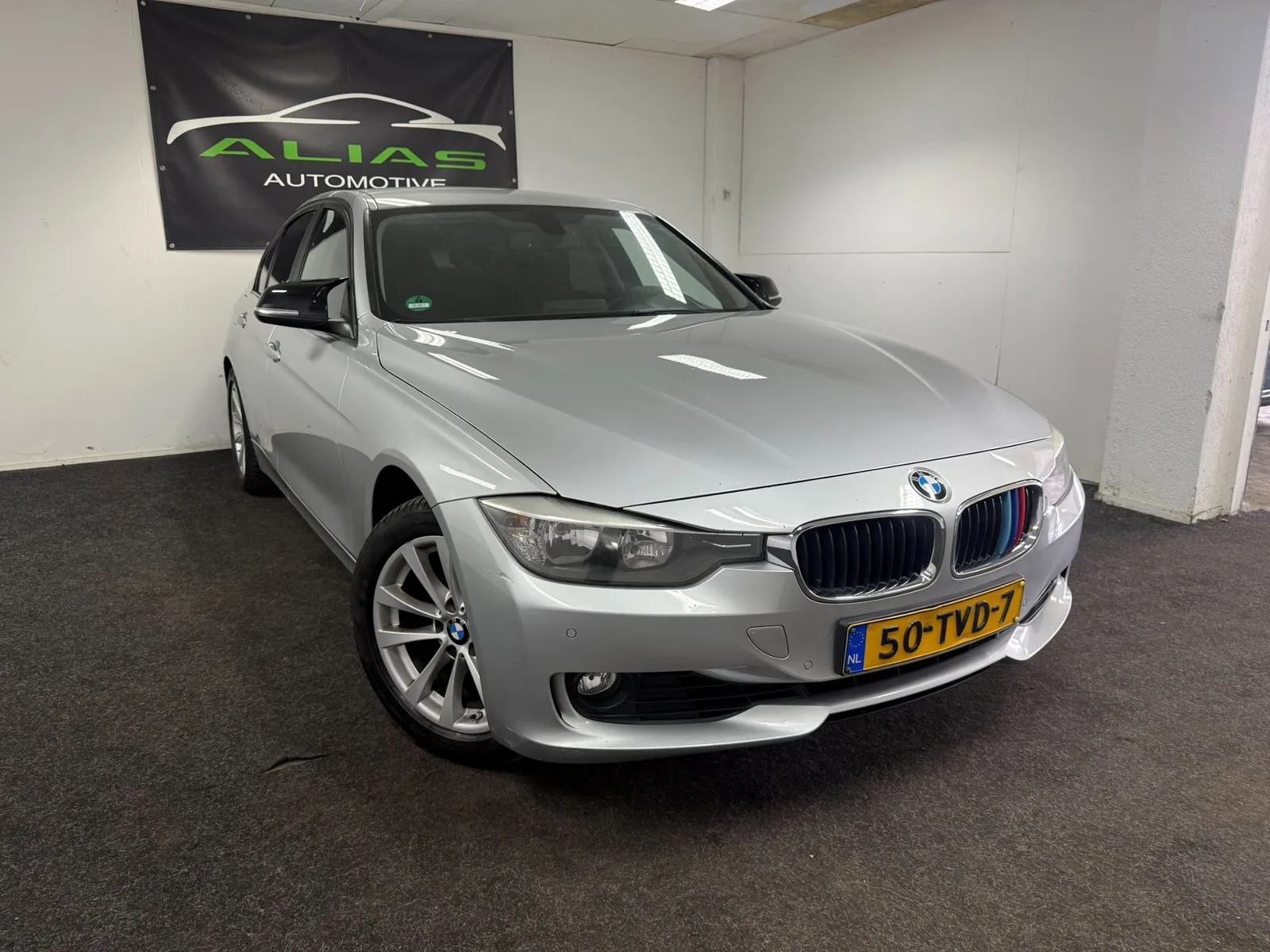 BMW 3-Serie (2012) — foto 1