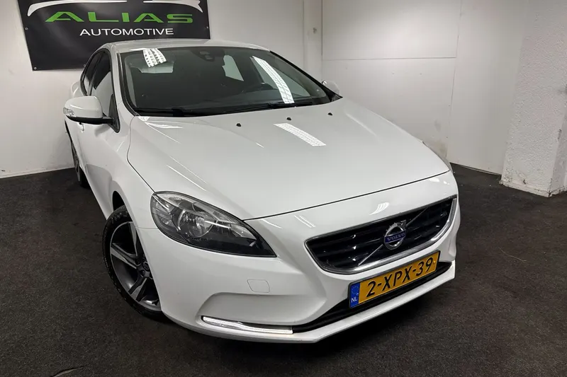 Volvo V40 (2014)