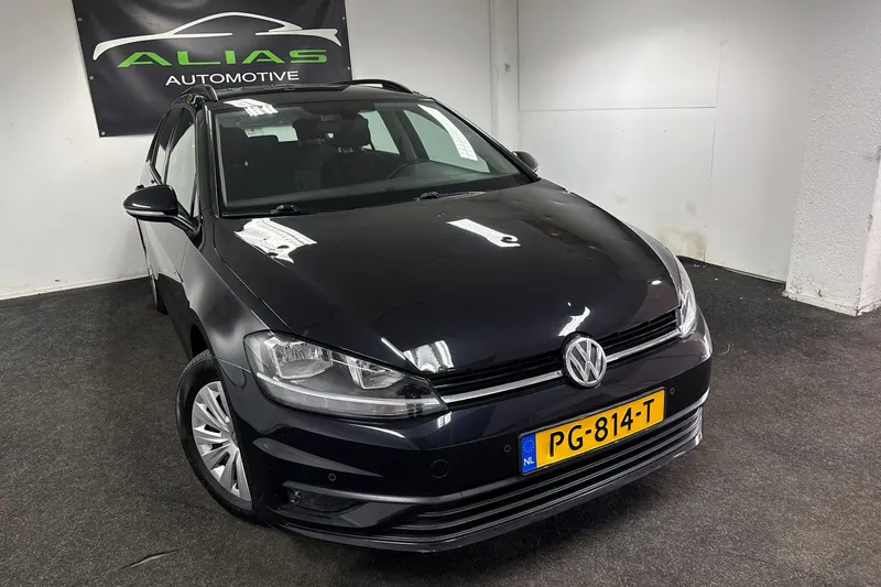 Volkswagen Golf (2017)