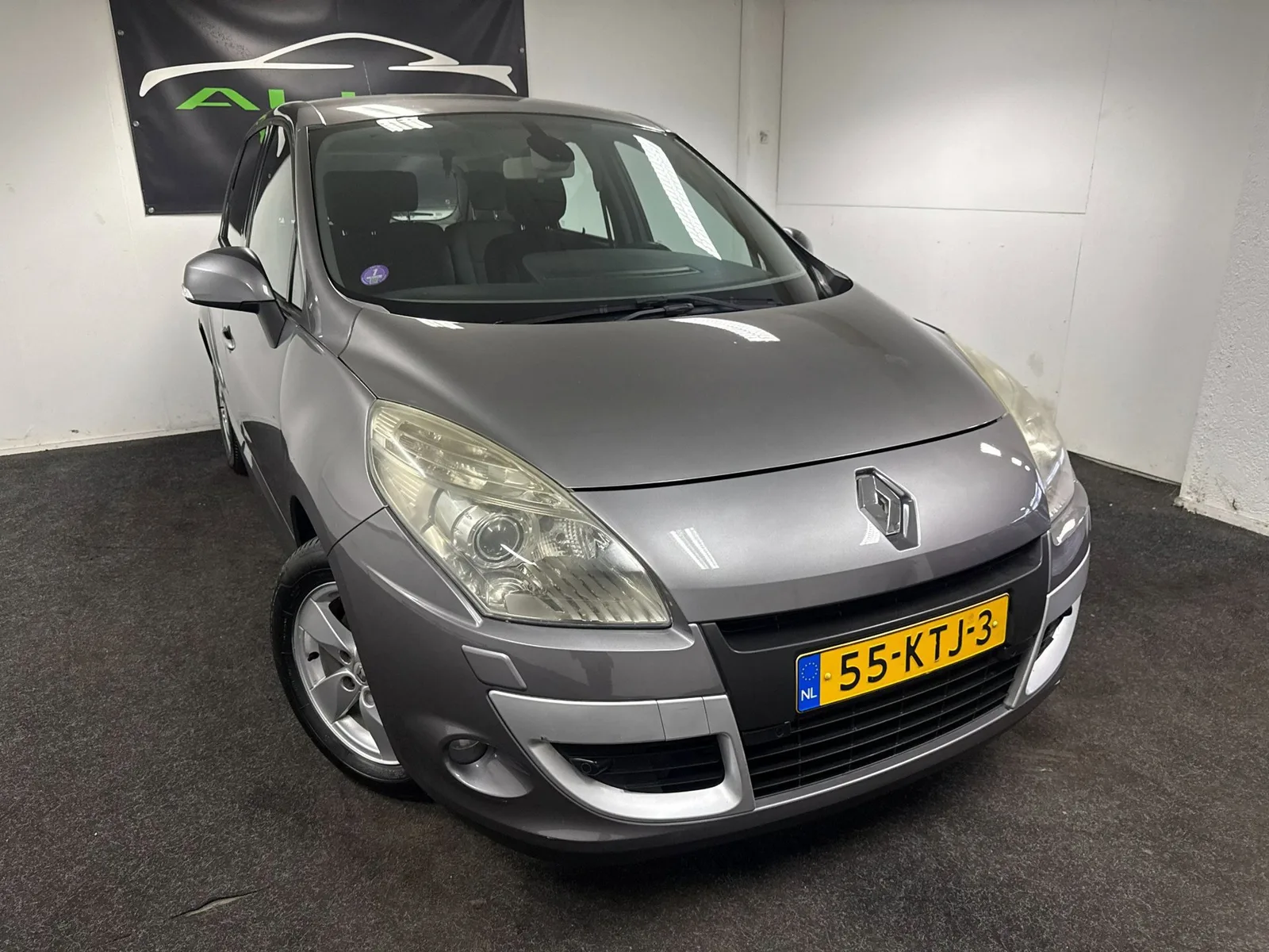 Renault Scénic (2010) — foto 1