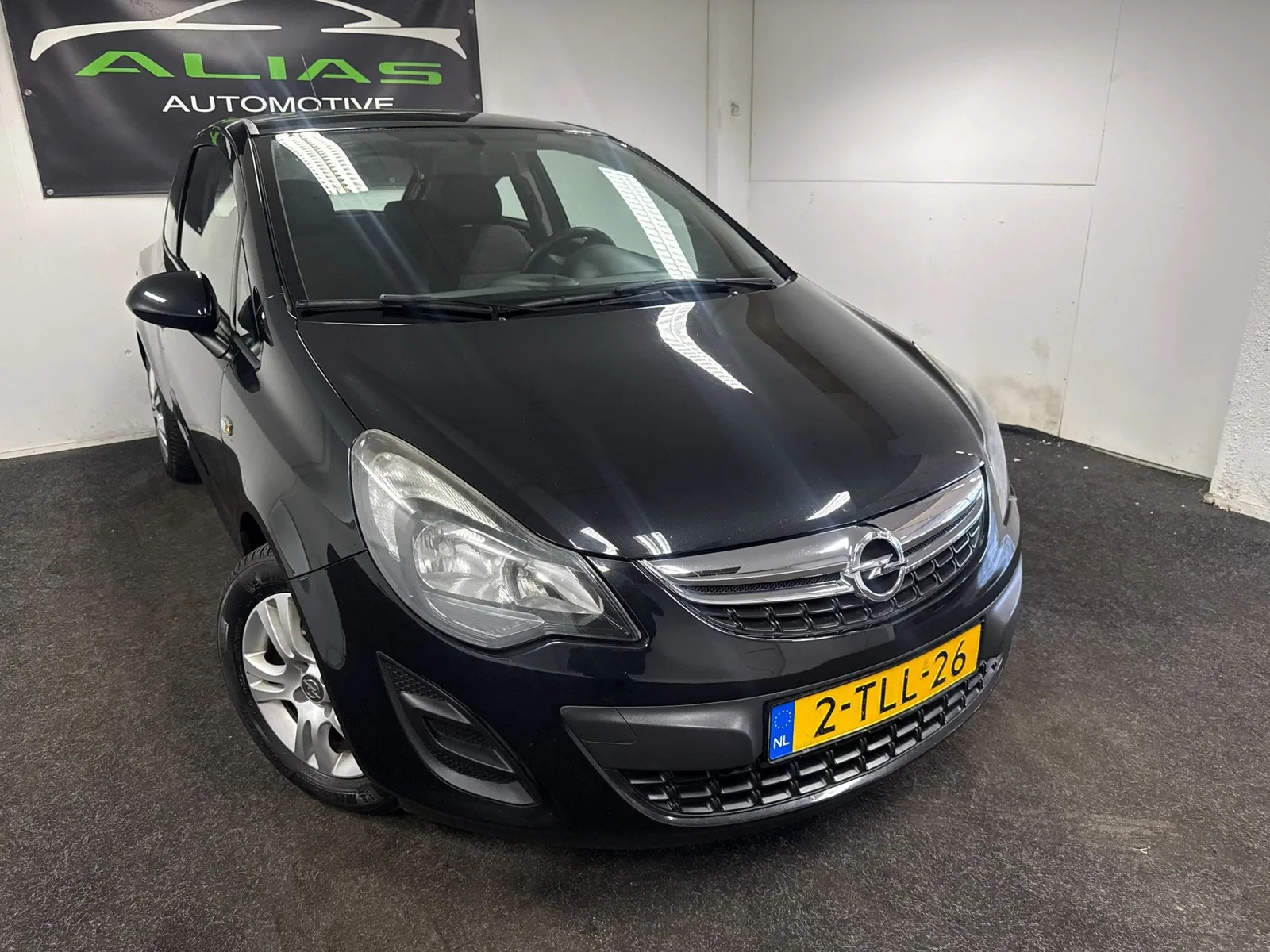 Opel Corsa (2014) — foto 1