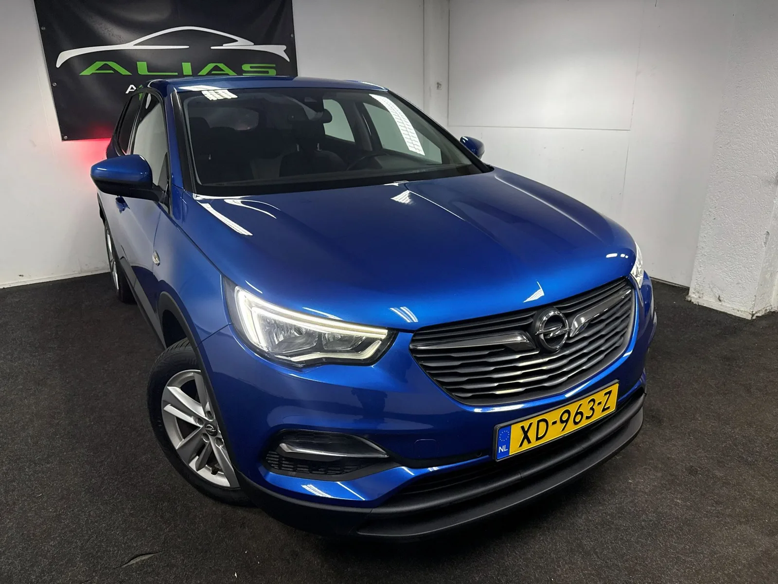 Opel Grandland (2018) — foto 1