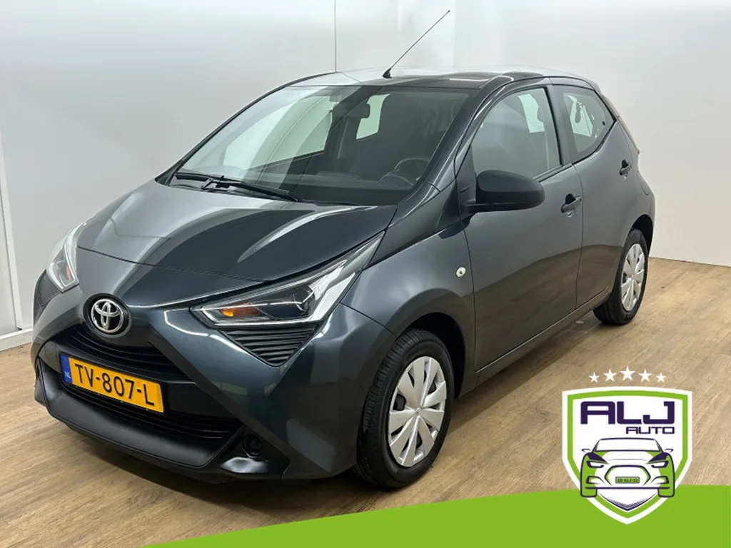 Toyota Aygo (2018) — foto 1