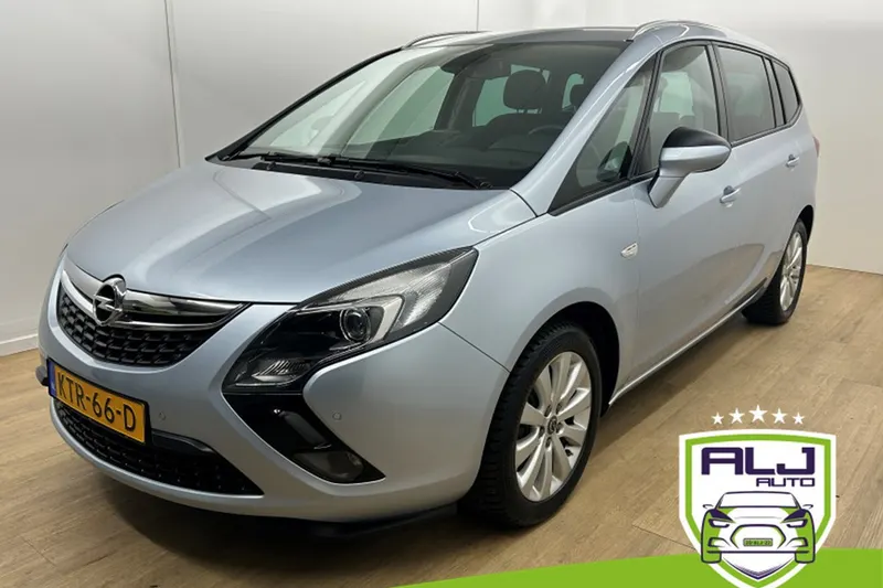 Opel Zafira (2015)