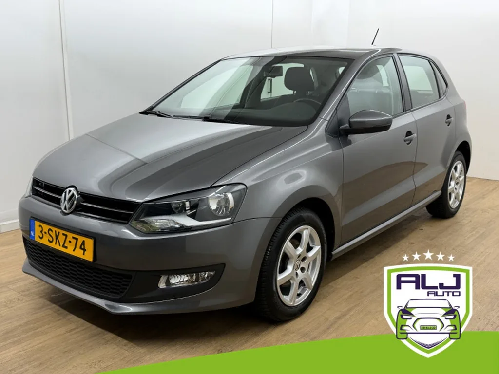 Volkswagen Polo (2013) — foto 1
