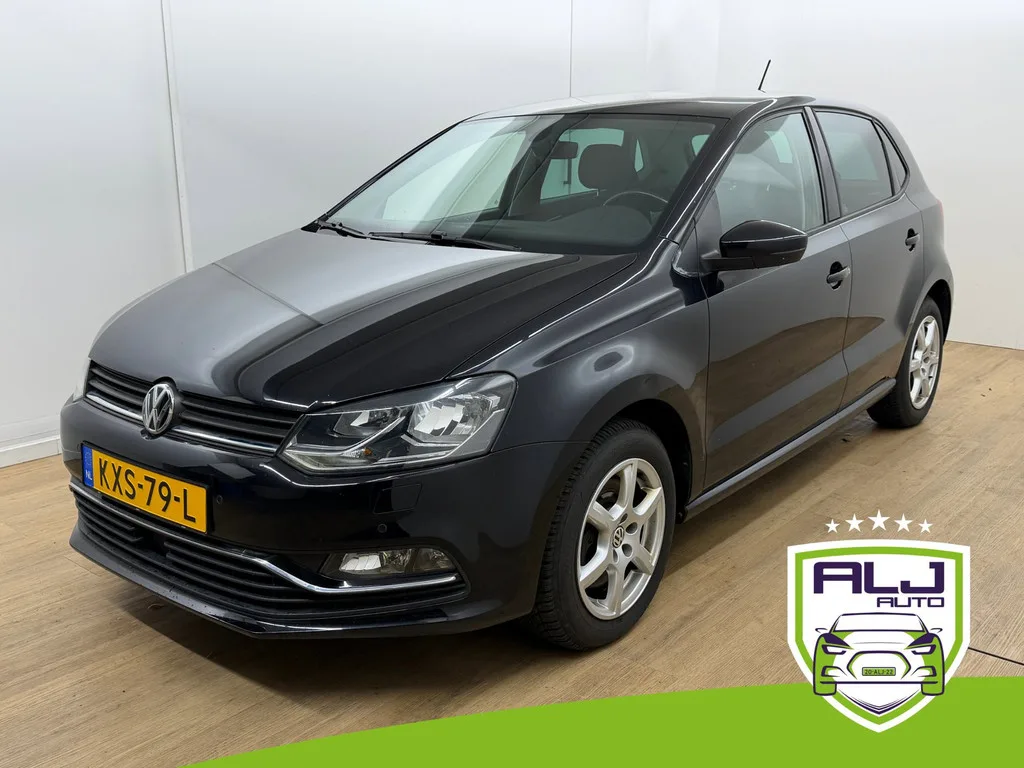 Volkswagen Polo (2014) — foto 1