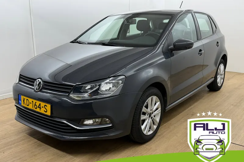 Volkswagen Polo (2015)
