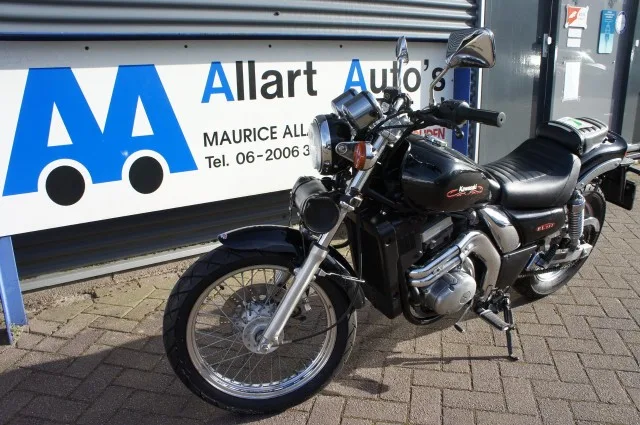 Kawasaki EL 252 Eliminator (1996) — foto 1