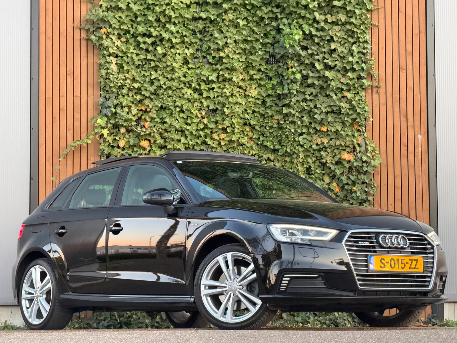 Audi A3 (2018) — foto 1