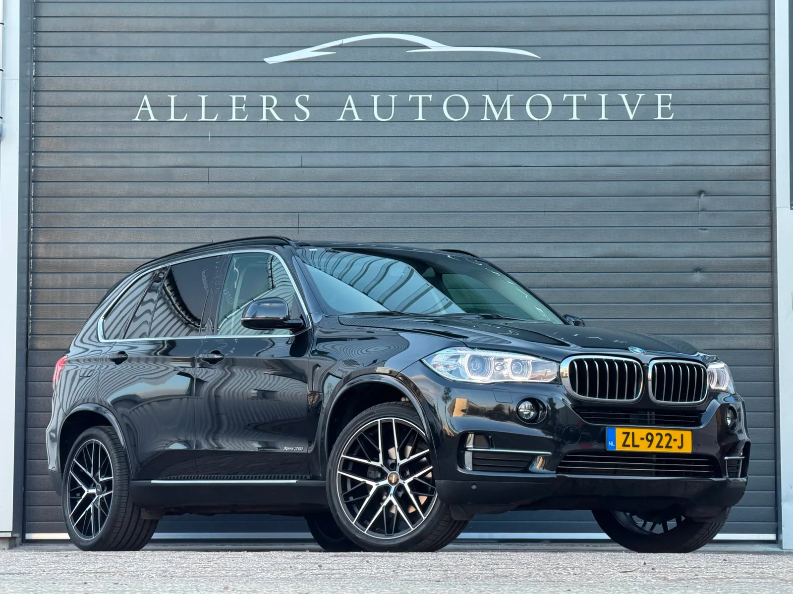 BMW X5 (2015) — foto 1