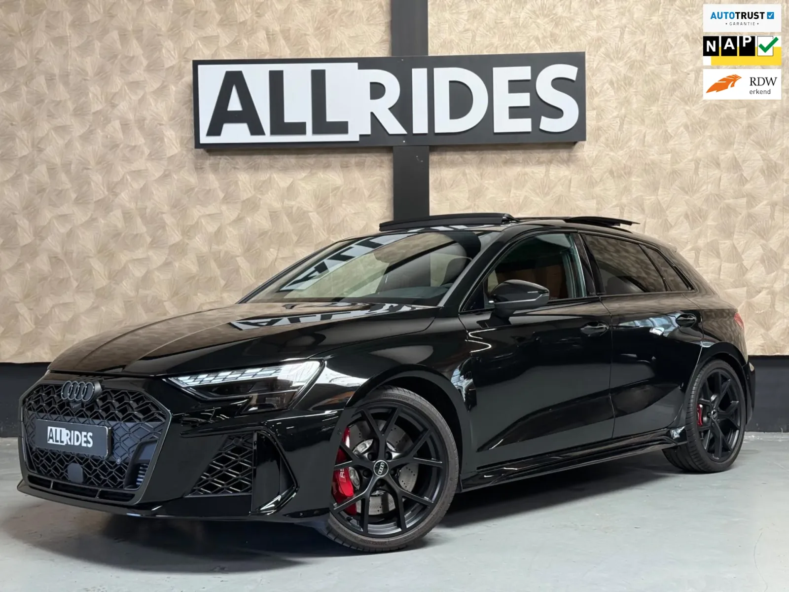 Audi RS 3 Sportback (2025) — foto 1