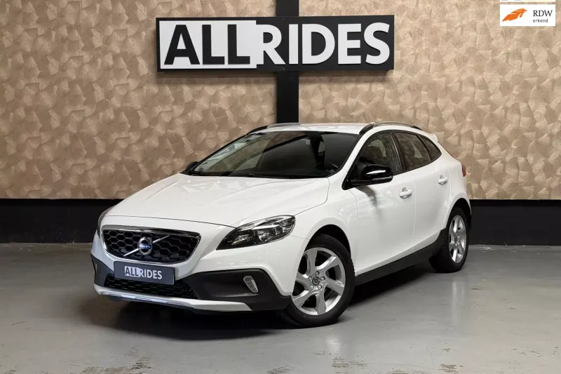 Volvo V40 Cross Country (2015)