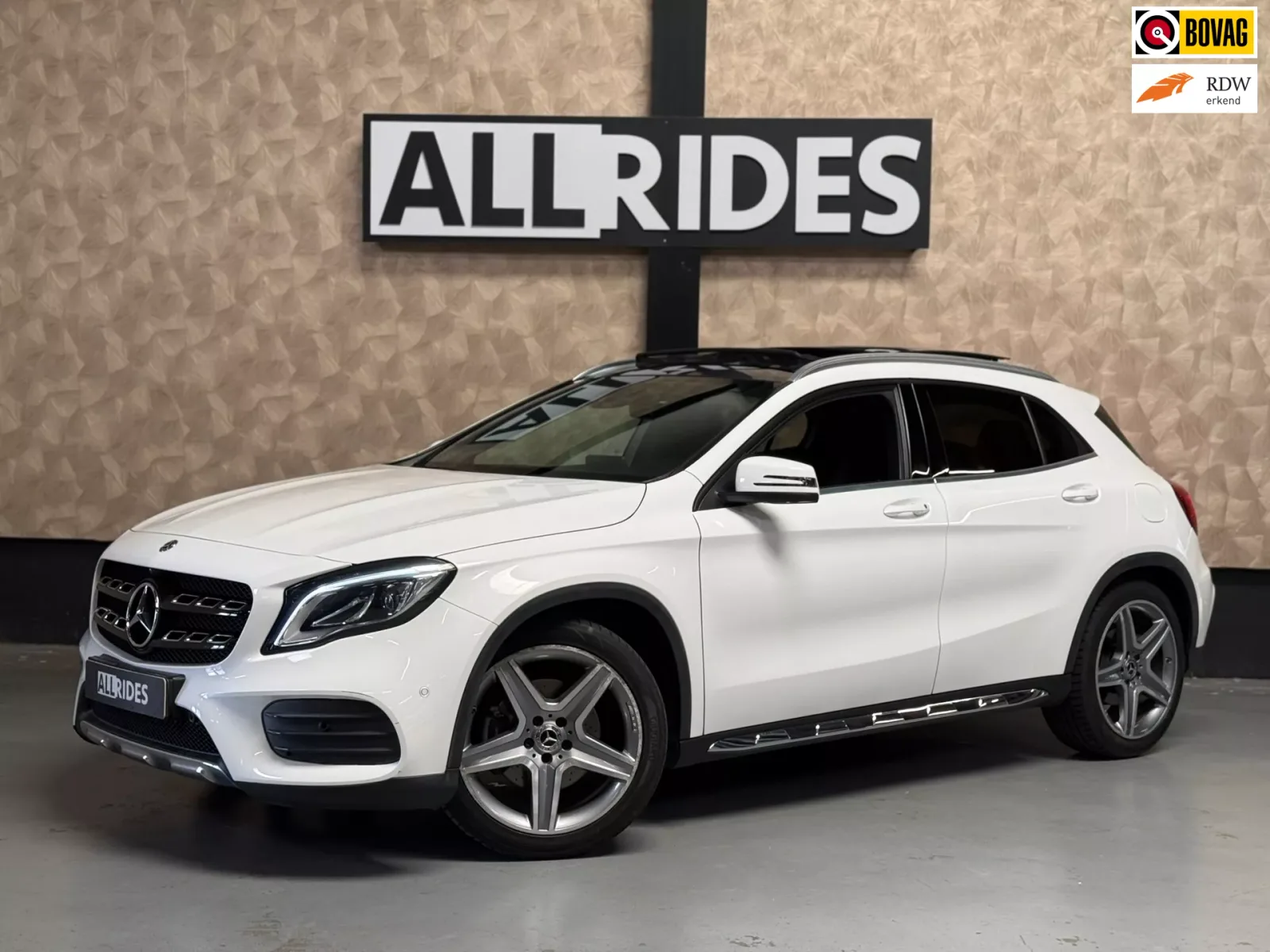 Mercedes-Benz GLA-Klasse (2018) — foto 1