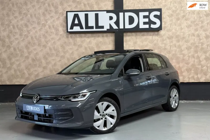 Volkswagen Golf (2025)