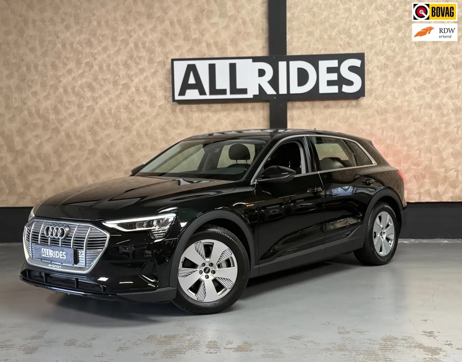 Audi e-tron (2020) — foto 1
