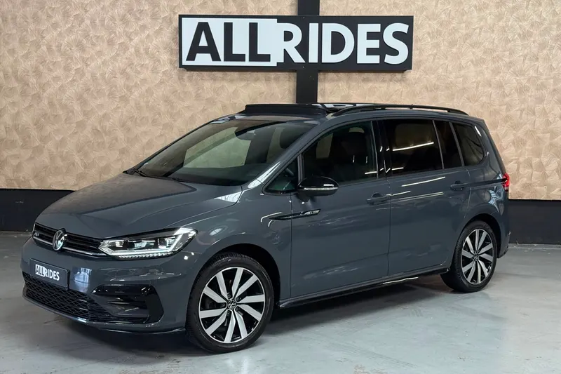 Volkswagen Touran (2023)