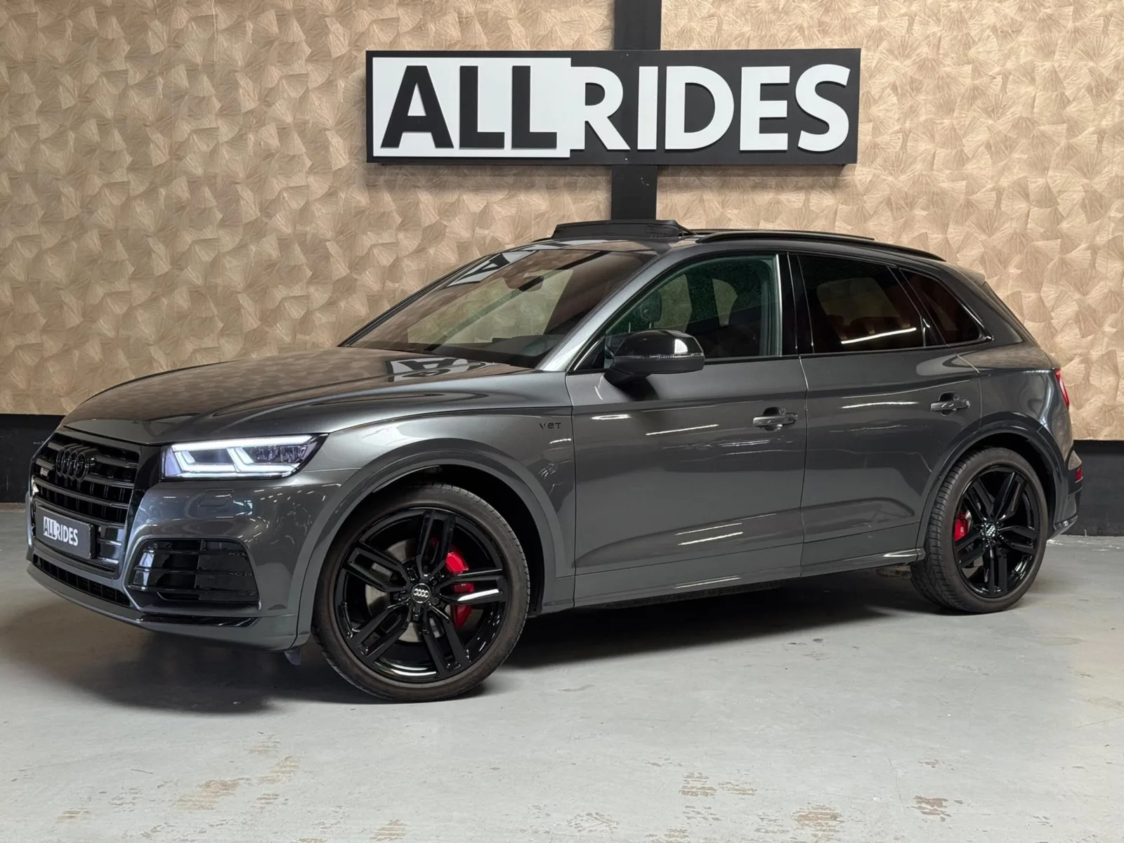 Audi SQ5 (2017) — foto 1