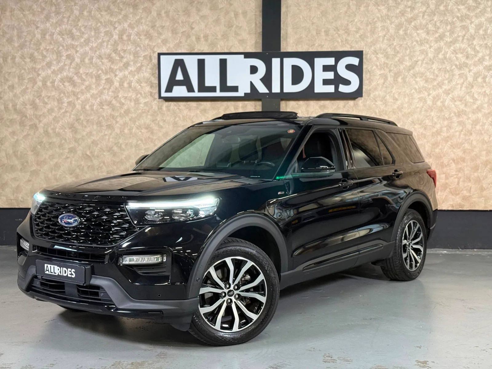 Ford Explorer (2020) — foto 1