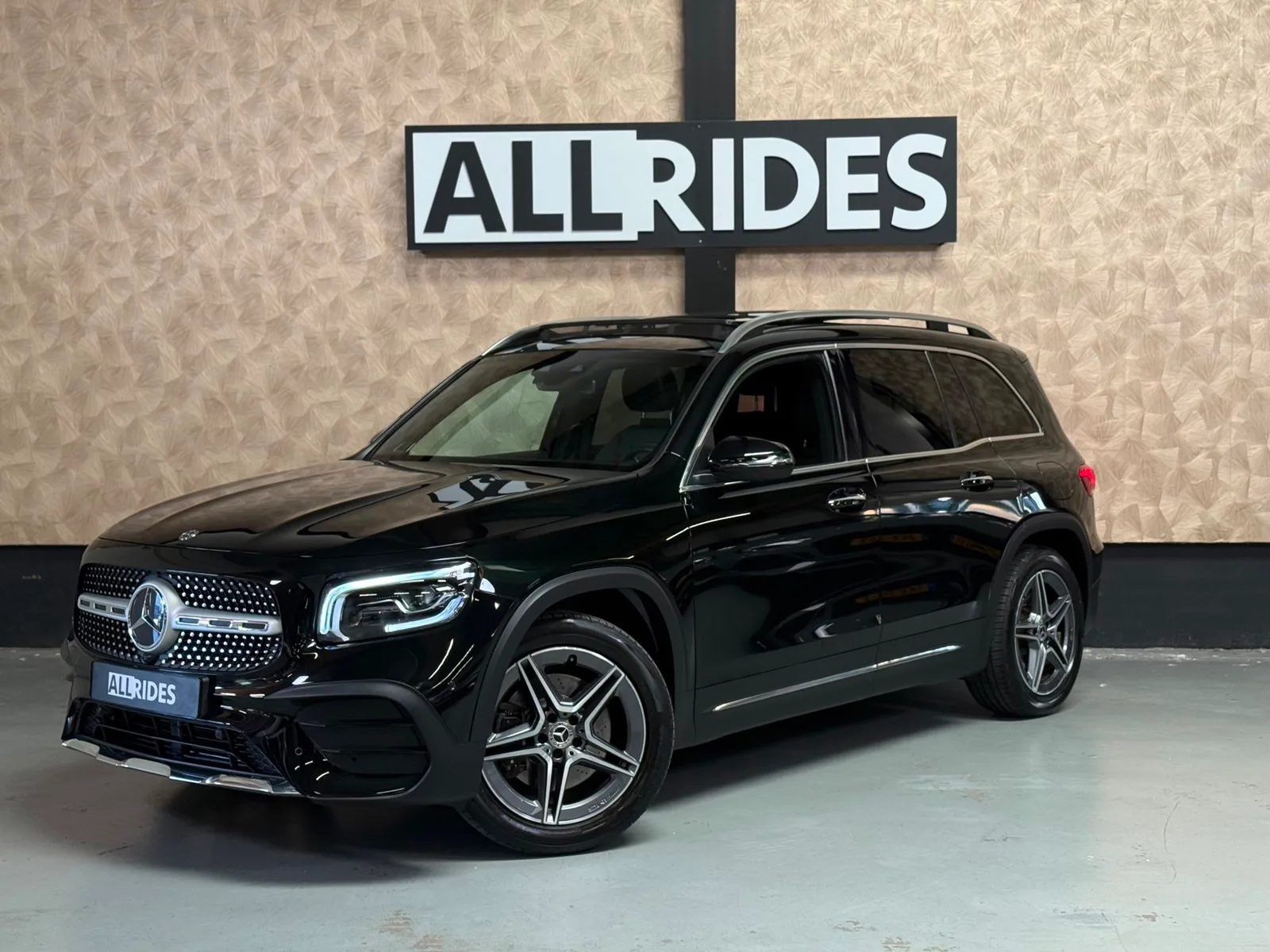 Mercedes-Benz GLB-Klasse (2020) — foto 1