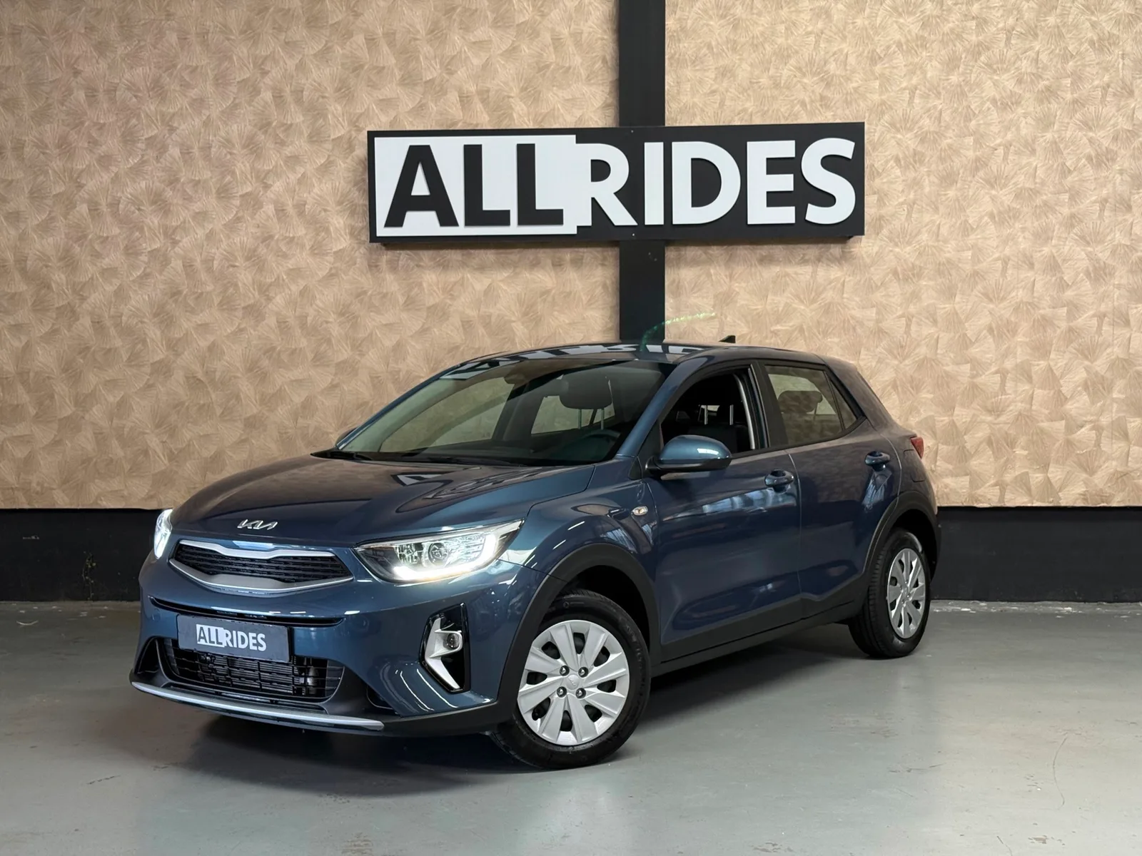 Kia Stonic (2024) — foto 1
