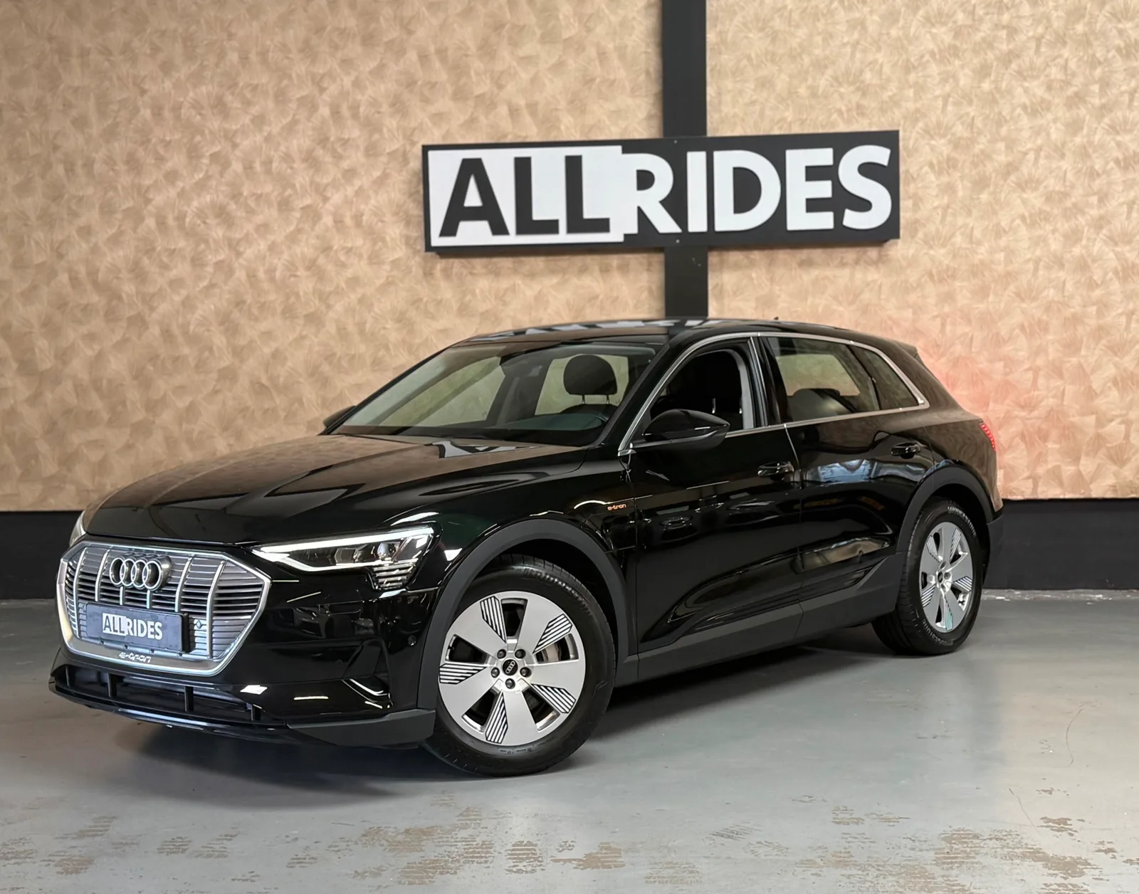Audi e-tron (2020) — foto 1