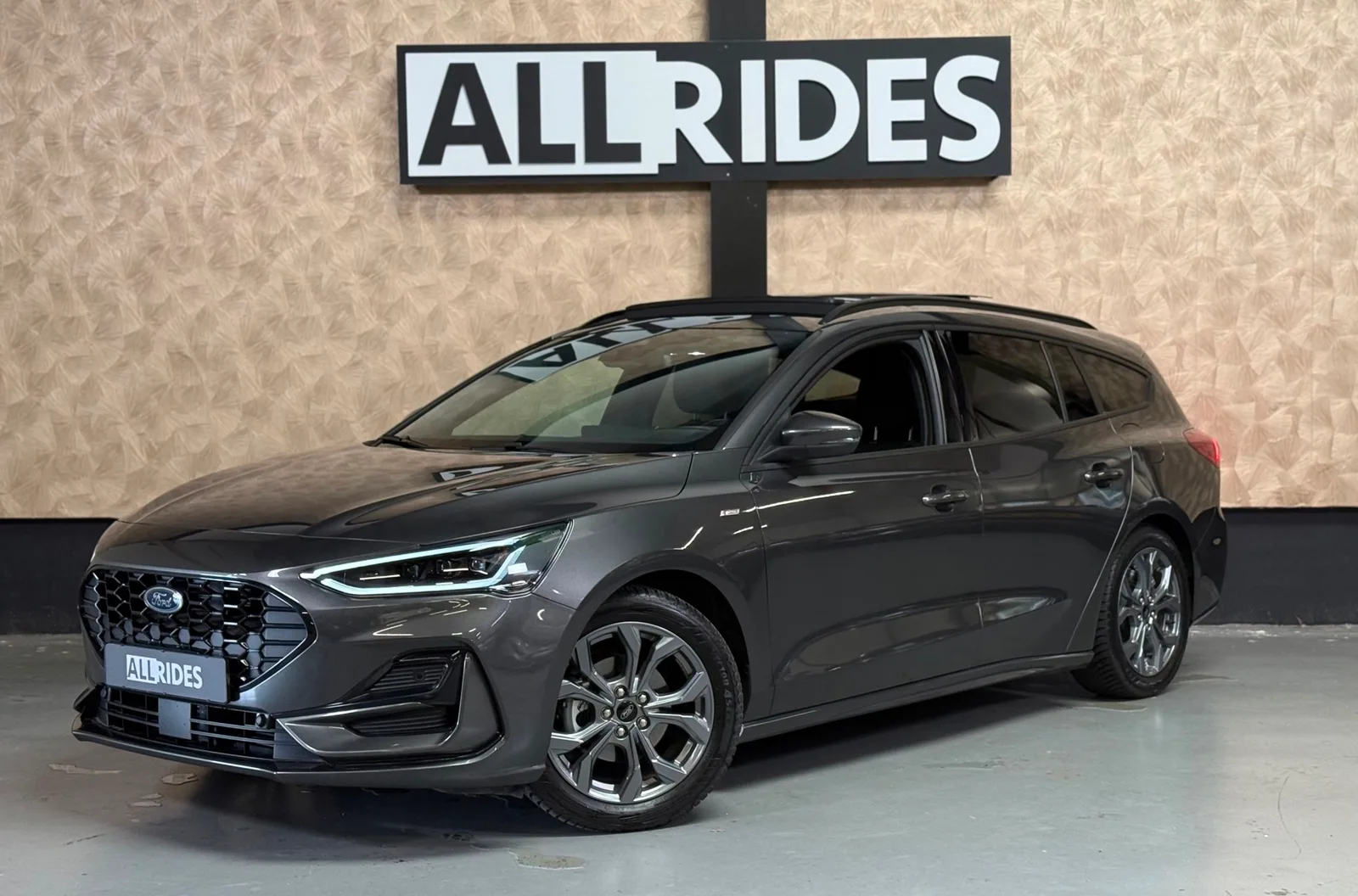 Ford Focus (2024) — foto 1