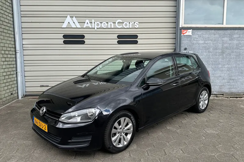 Volkswagen Golf (2013)