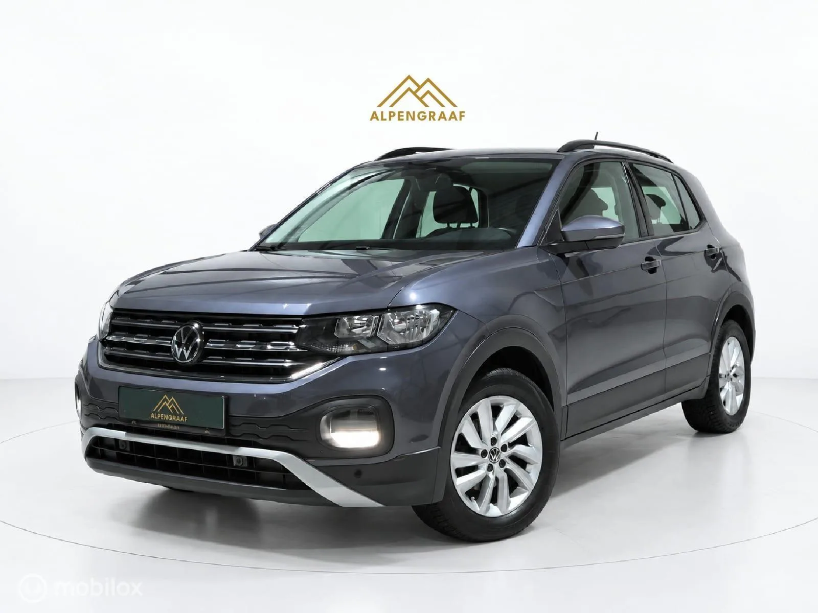 Volkswagen T-Cross (2023) — foto 1
