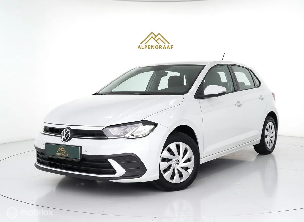 Volkswagen Polo (2024) — foto 1