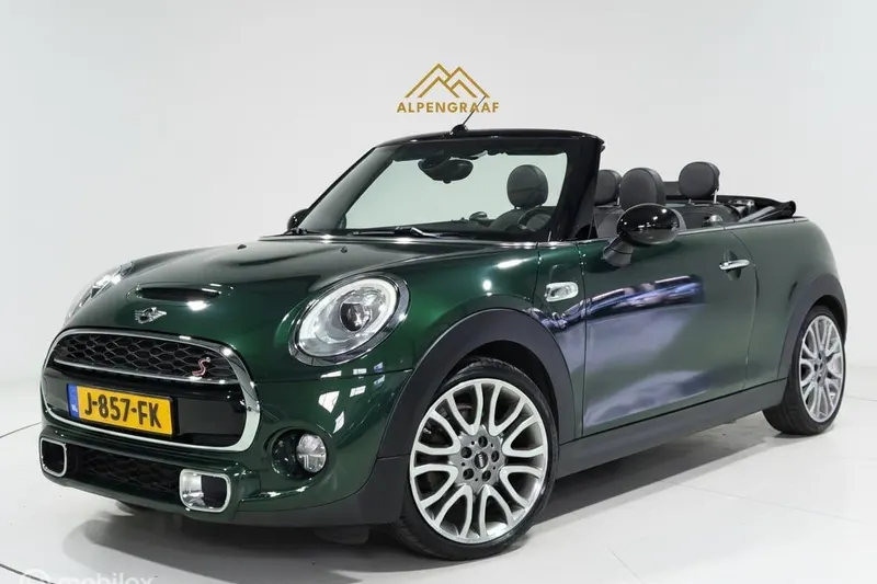 MINI Cabrio (2016)