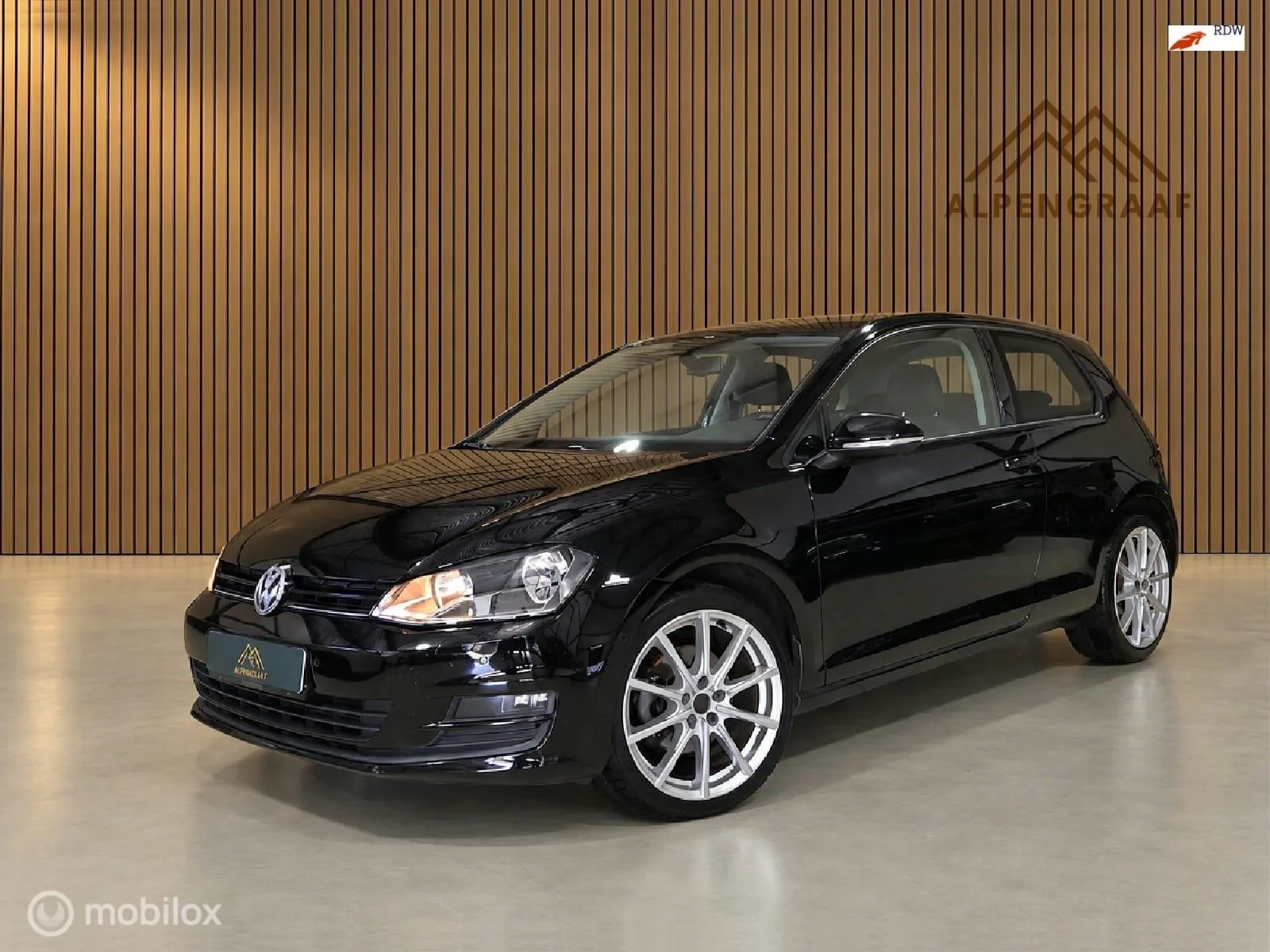 Volkswagen Golf (2015) — foto 1