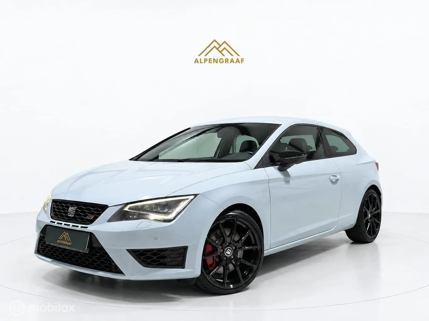 SEAT Leon (2014) — foto 1