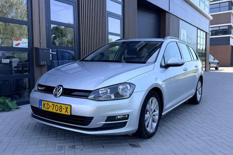 Volkswagen Golf (2016)